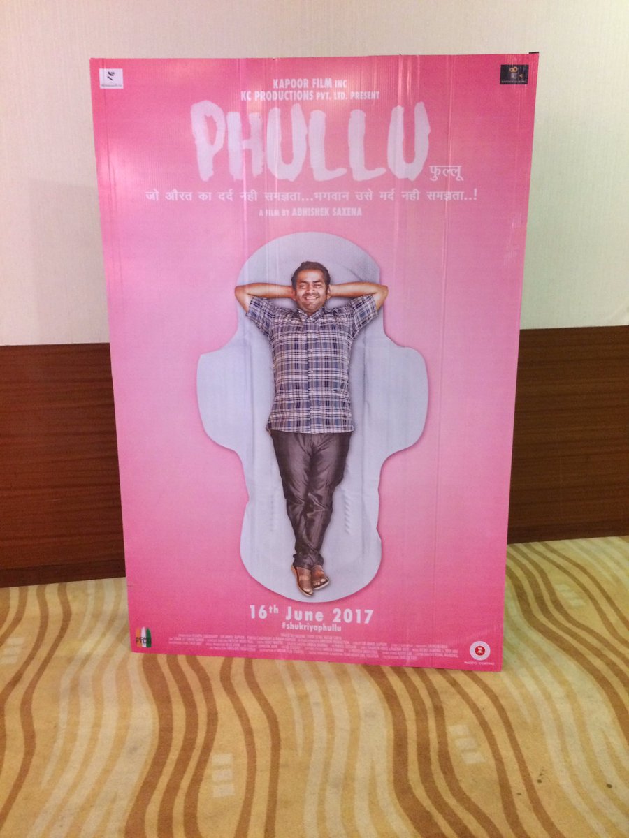 justscorpion's tweet photo. Its @phulluthemovie day! Review calling @sharibhashmi @saxenaabhishek9 @jyotisethi9 @ZeeMusicCompany ❤❤ #shukriyaphullu https://t.co/AtSw3XMiBx