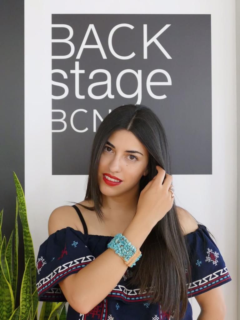 maria_almenar's tweet photo. Melena lista para el verano con el tratamiento #olaplex: repara i regenera las fibras capilares. #backstagebcn https://t.co/G5zN1onG47