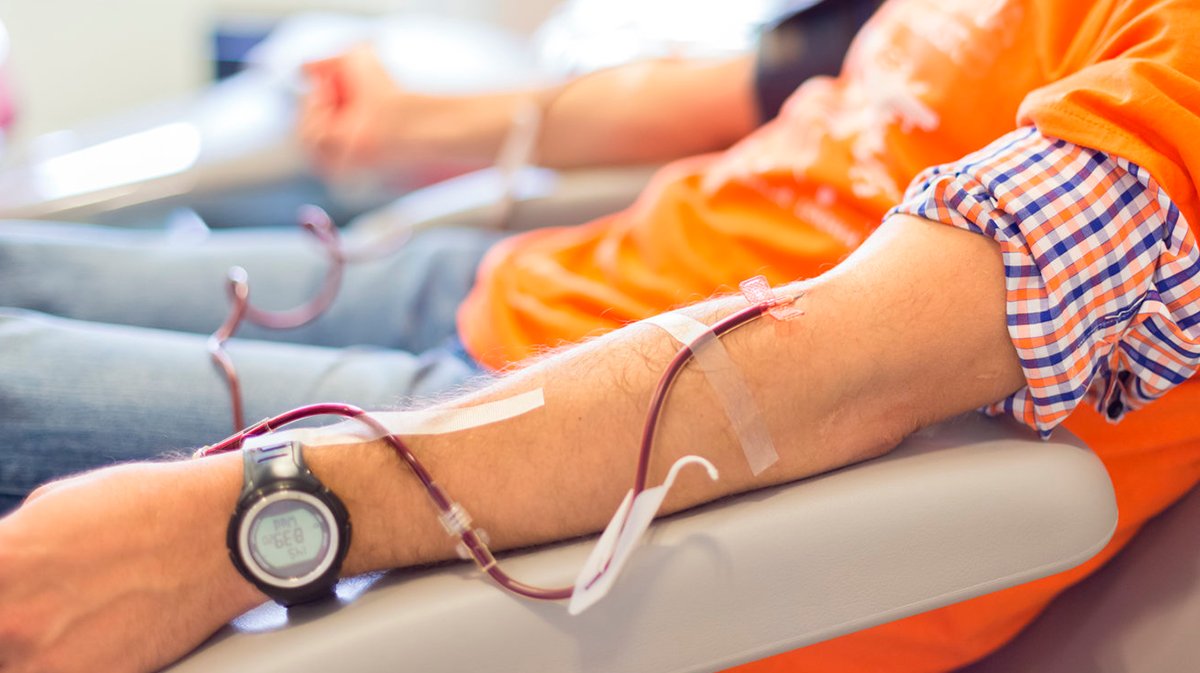 MacuspanaDIF's tweet photo. Cada donación de sangre representa una esperanza de vida para otra persona. Tú puedes hacer la diferencia.  #DiaMundialdeldonantedesangre https://t.co/Bzj50wckIT