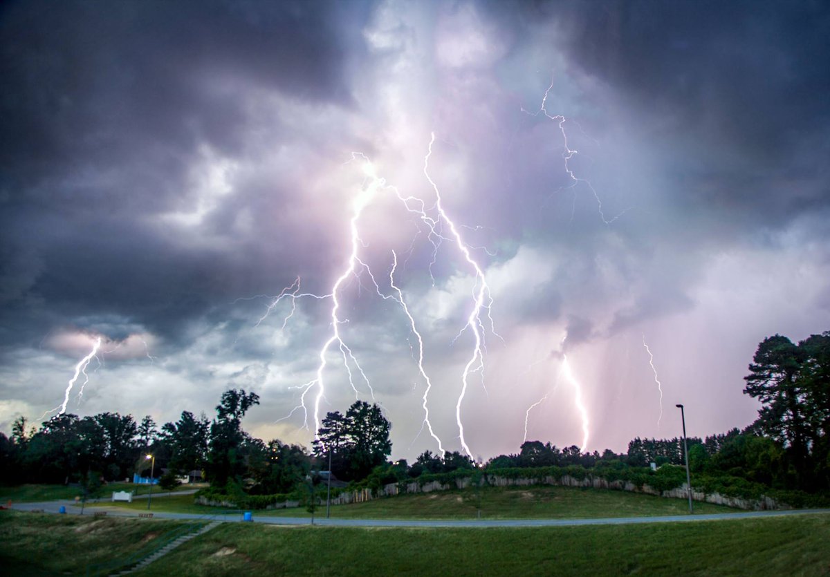 TimBuckleyWX's tweet photo. Awesome image stack of lightning within a 3 minute period from Greensboro. Photo: Dan Whittaker #ncwx #TriadWx @WFMY https://t.co/yw5w2HiWt9