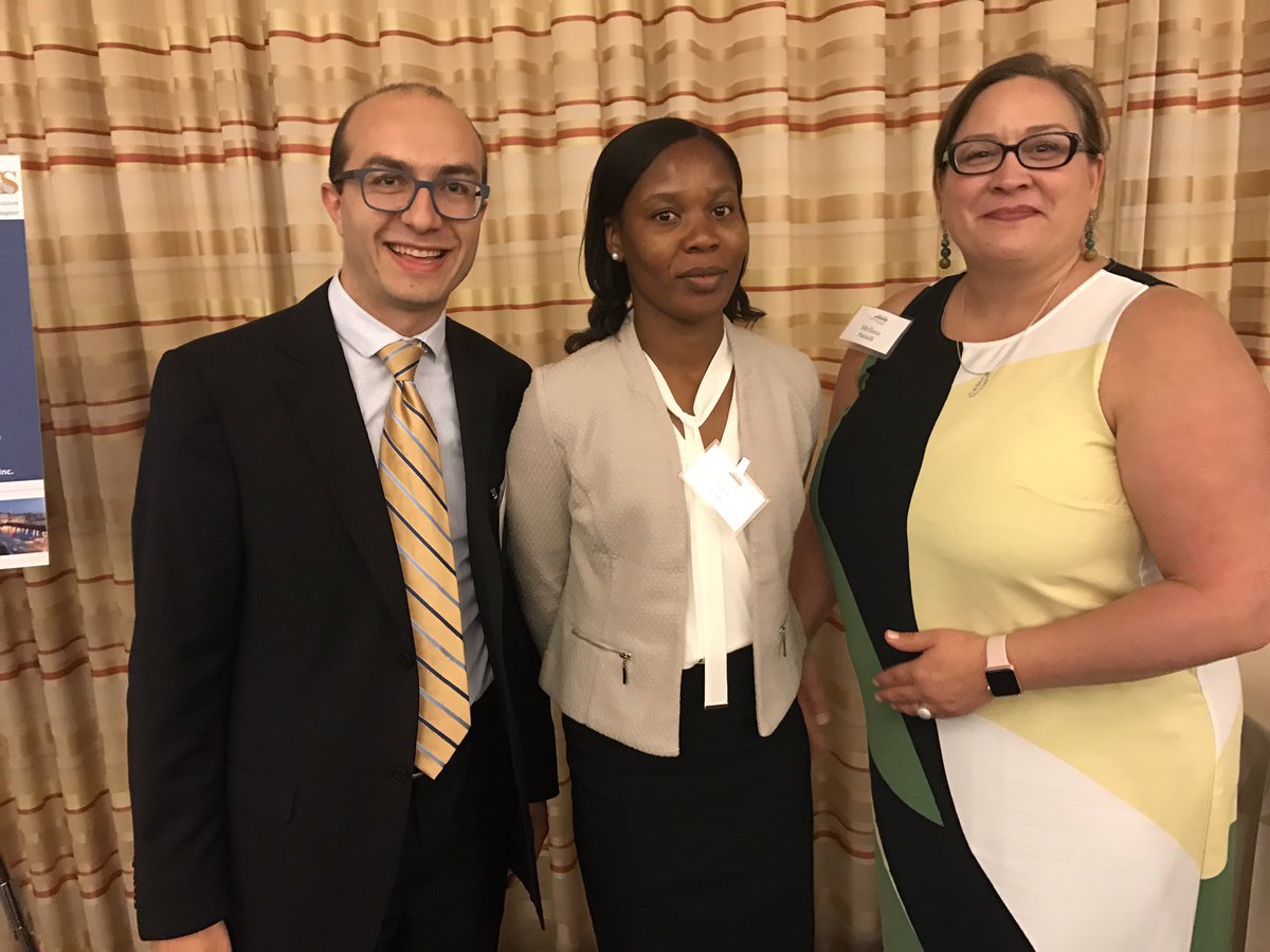 MelissaPaciulli's tweet photo. Congratulations to #wtsboston award winners and scholarship recipients! Especially our very own UMass grad Marie Louis! https://t.co/7F45PiGtkK