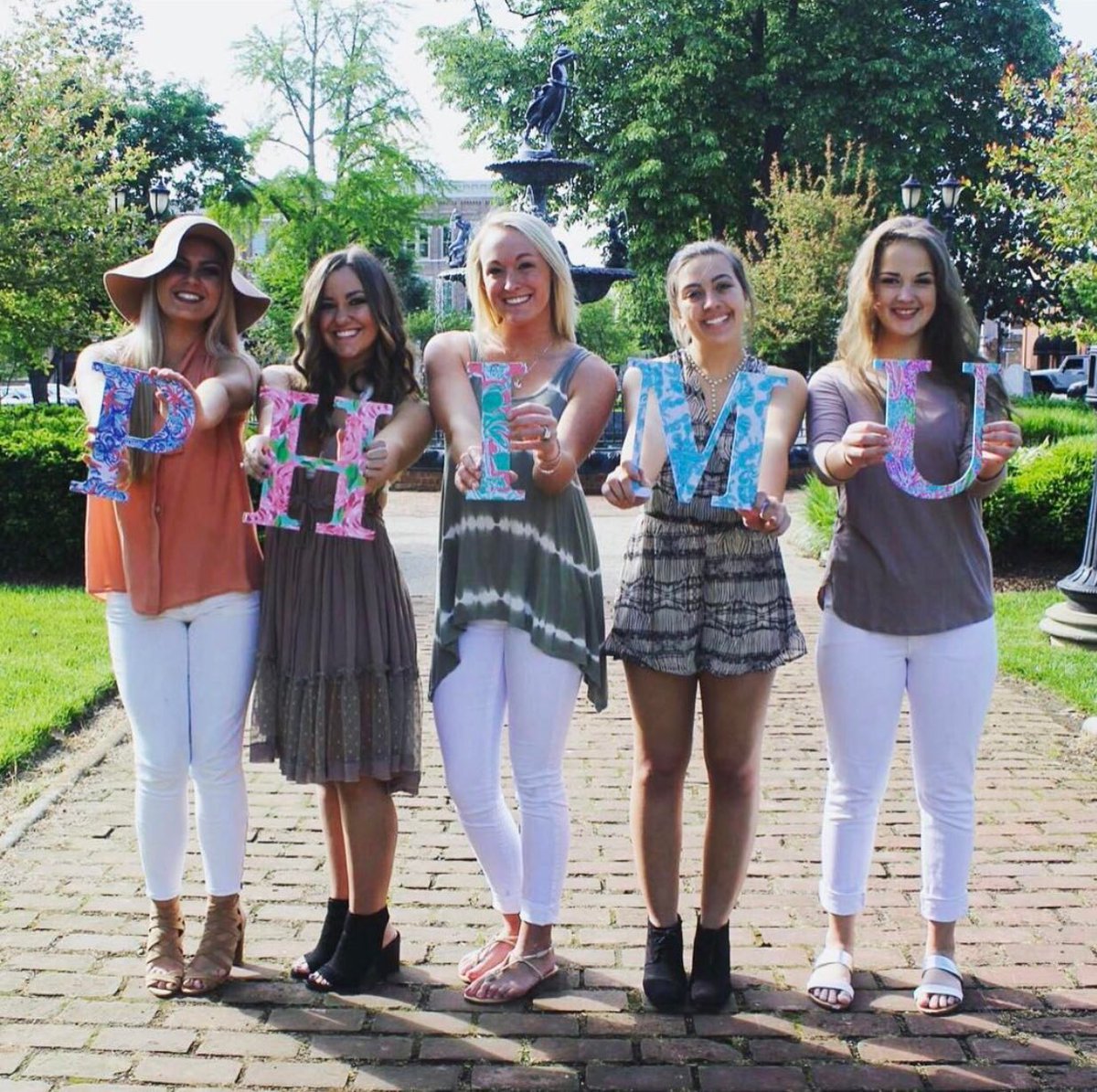 phimuwku's tweet photo. Phi Mu encourages you to Go Greek! 💗 Register now for formal recruitment: https://t.co/u0cgeimhPL https://t.co/kJAZsNX9hX