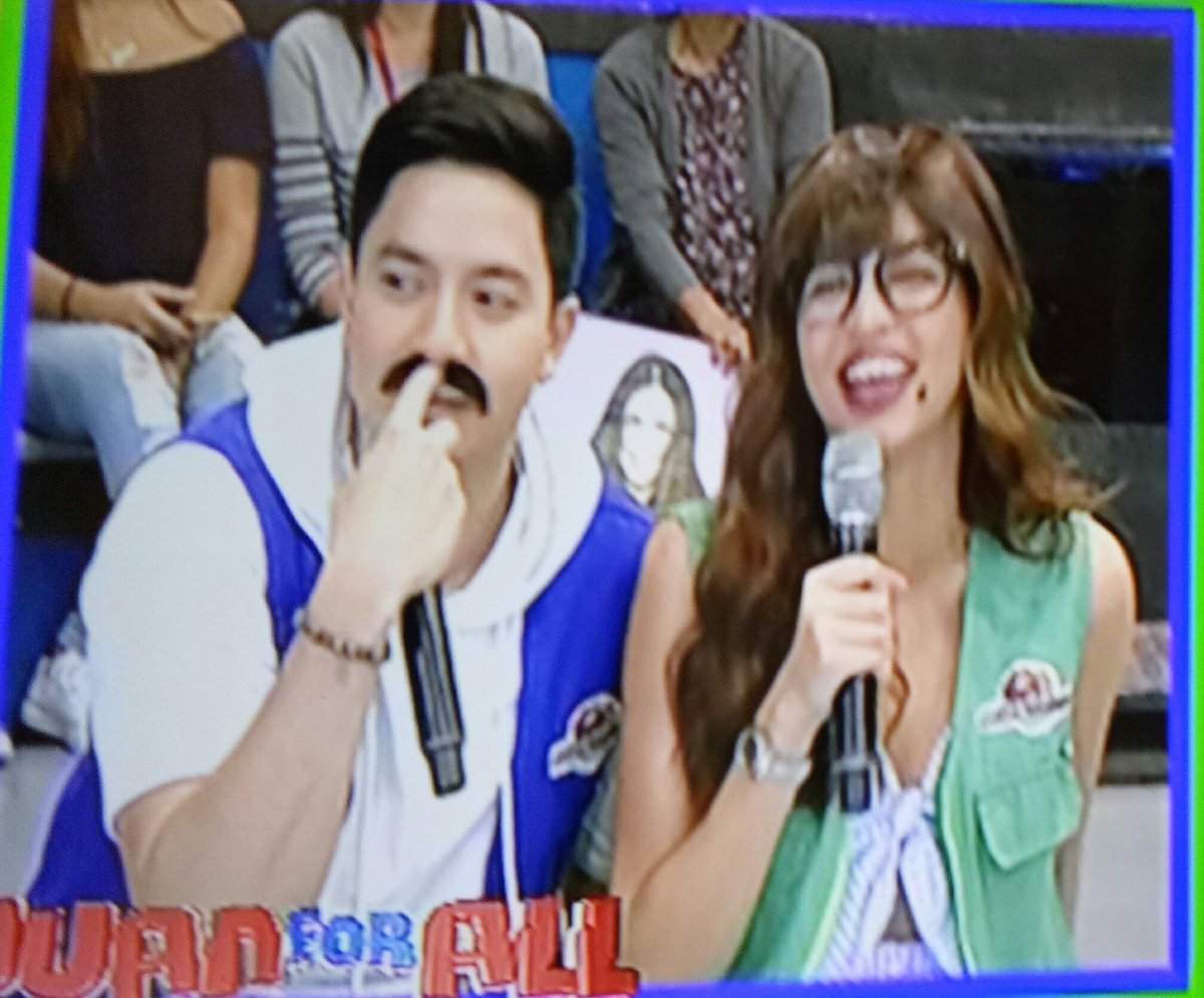 bankingonkismet's tweet photo. #SecNod, magharutan kayo please! π
*side-eyes BaeNod because SecMaine's peekaboo OOTD is π₯* π
#ALDUB100thWeeksary https://t.co/pF3jrnBjI5