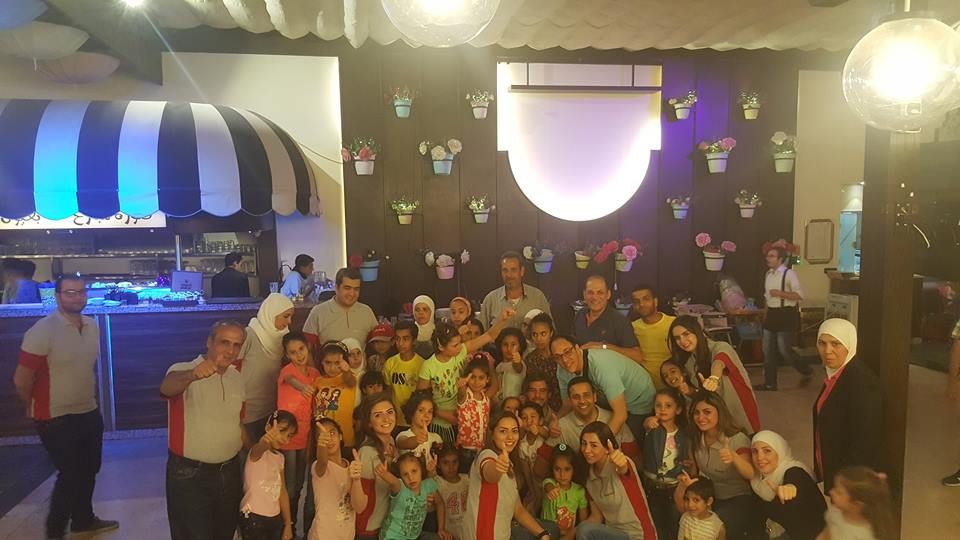 midpointspr's tweet image. ضمن برنامج المسؤولية الاجتماعية لبنك البركة، قام موظفو البنك بمشاركة أطفال جمعية المبرة النسائية، فطورهم وامضوا بضع ساعات من اللعب والمرح.