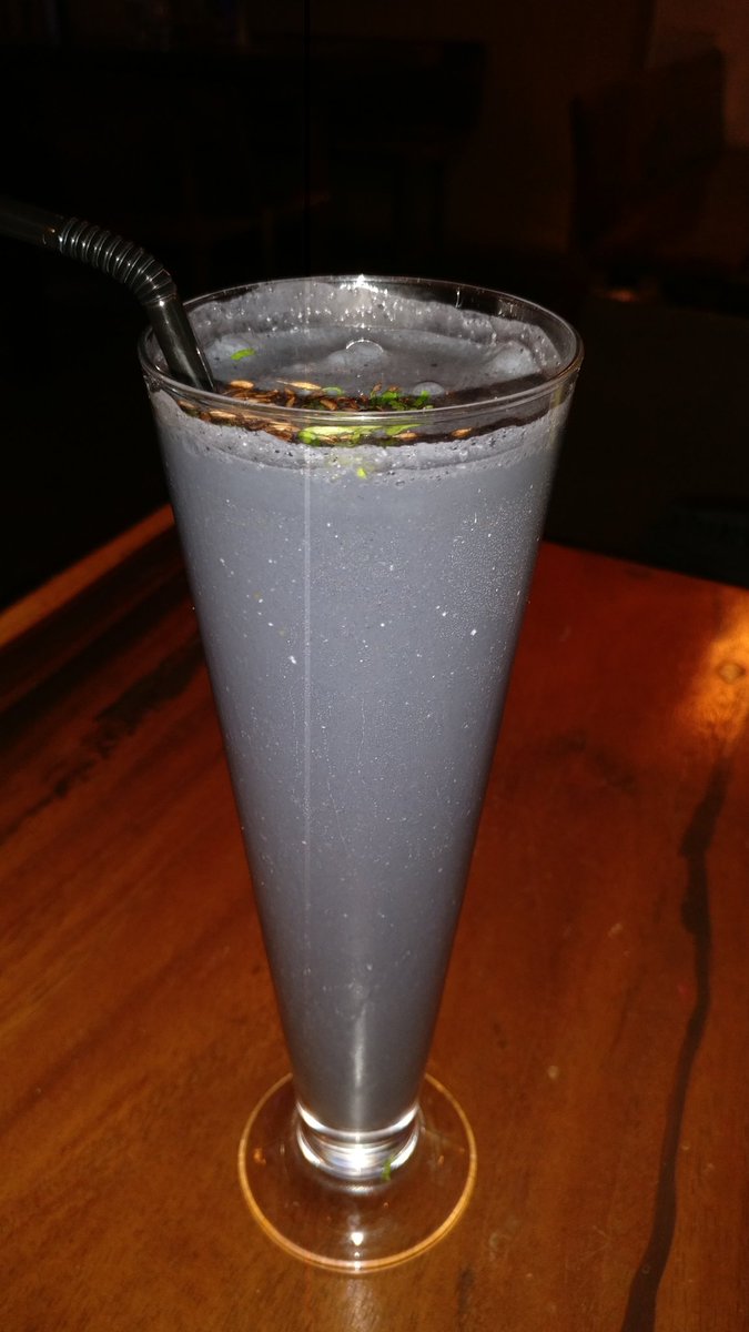 Hoggersss's tweet photo. Goth lassi at @TiccaTikka . A fusion of edible carbon and butter milk. #refreshing #gothstyle #lassi #Mumbai #Foodie #andheri  #hoggersss https://t.co/PuNtvHmhfT
