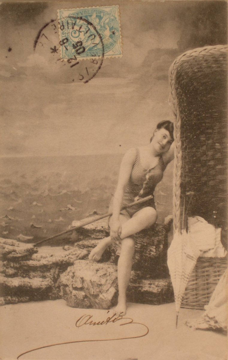 Un avant-goût des vacances avec le programme des Ateliers d'été à découvrir via bit.ly/2svPBTB #Trouville #Calvados #Normandie