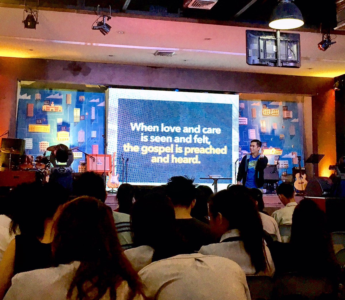 rizziwizzi's tweet photo. This is more than a religion, this is a relationship. It's important to understand that as we love God, we love others as well. #ForwardPH https://t.co/oZUANSDtUC