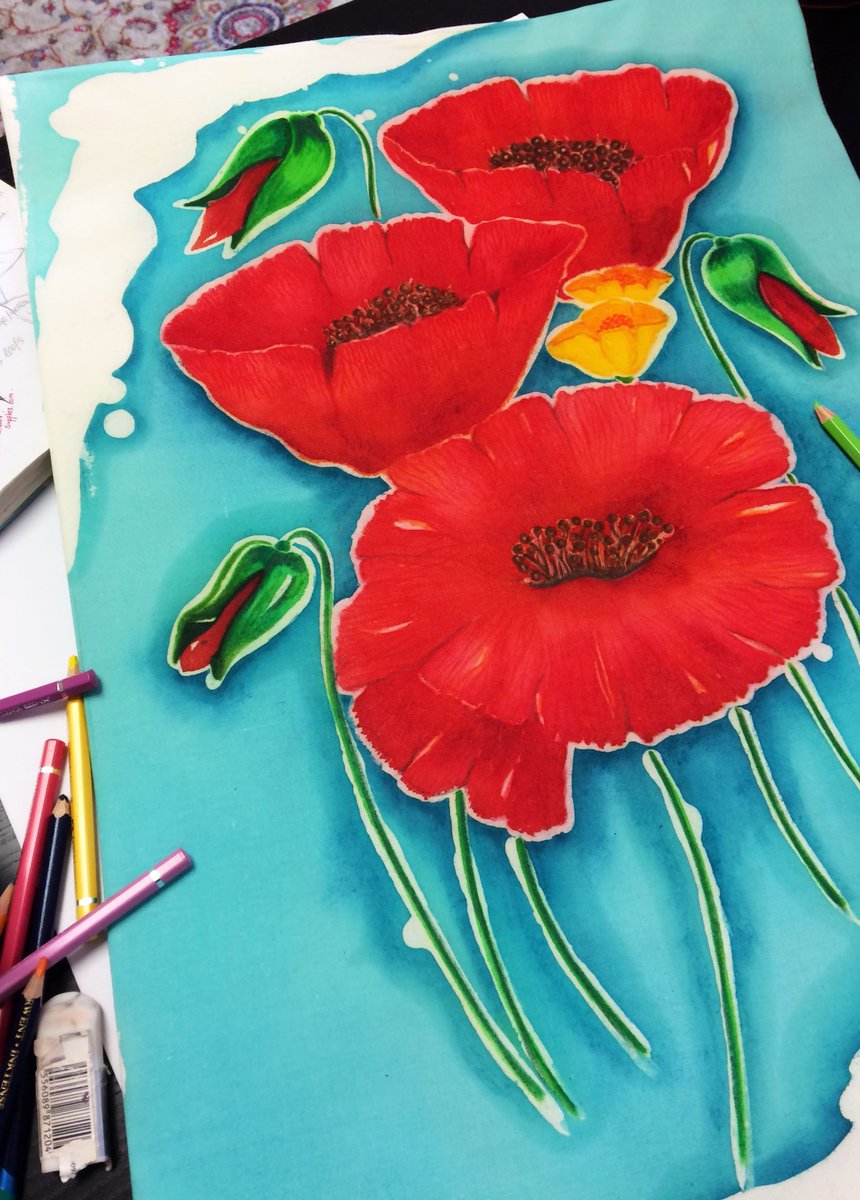 designandcraft1's tweet photo. #batik #art in progress @designandcraft1 @BallyhouraDev @discoverirl #craft #gift #interior #design #poppies #prociondye @CorkArtSupplies https://t.co/FsVN8TWOzN