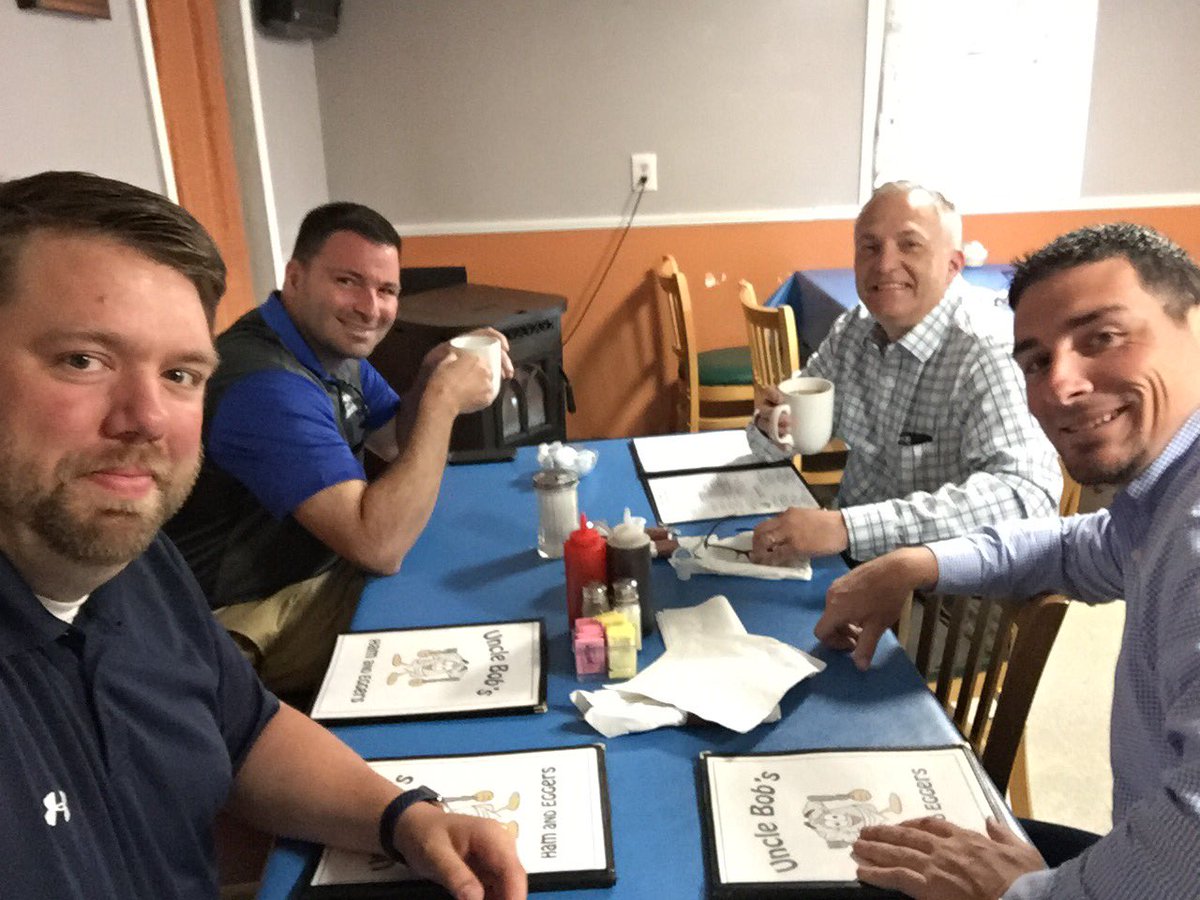 MrCarlRJohnson's tweet photo. PHS Admin team ending the year the way it started, breakfast at #UncleBobs #PHSGraduation @MrRMedic @PLVBlueDevils @phsbluehouse https://t.co/VXVlzp3uT5
