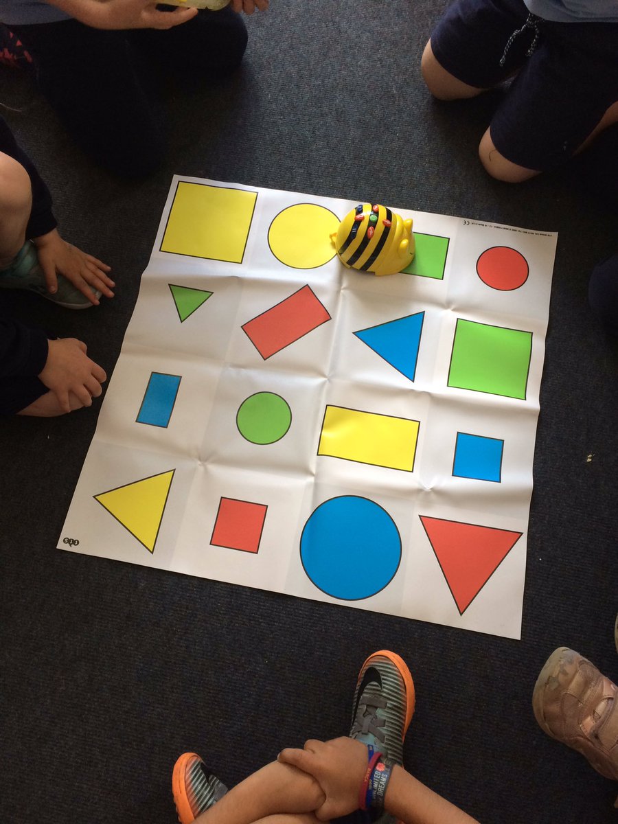 MrsBellsClass's tweet photo. Lots of learning using #BeeBots in @MsHodginsClass today @PDSTNumeracy @PDST_TechinEd @followstannes https://t.co/1ENIHu7nJo