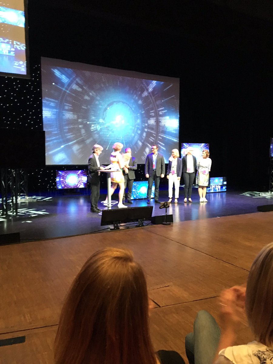 Om nullfeilskultur i off.sektor:Gjør minst 5 feil i året ellers gjør du ikke jobben din! @askerkommune, vinner av inn.prisen <a href="/fremtidenskom/">Fremtidens kommuner</a>