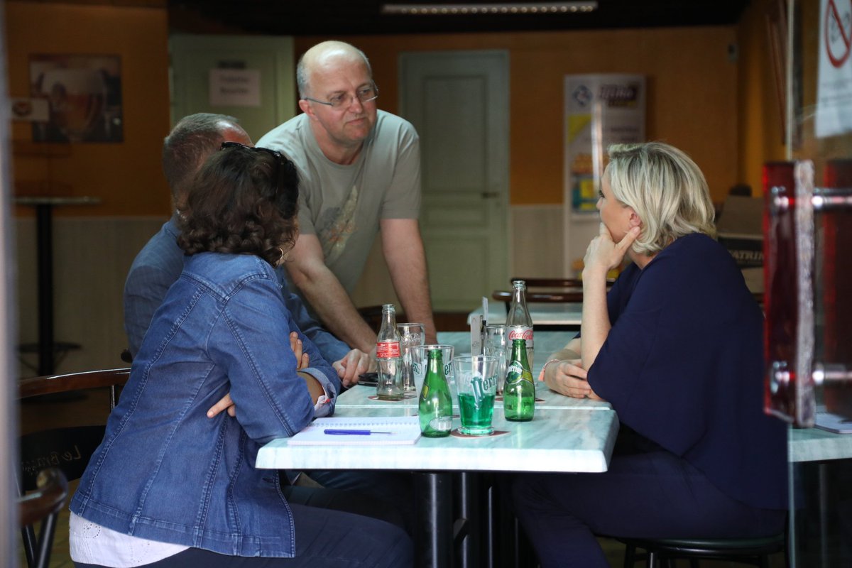 MLP_officiel's tweet image. Petite pause après avoir parcouru le marché de #Libercourt ce matin 😊☀️