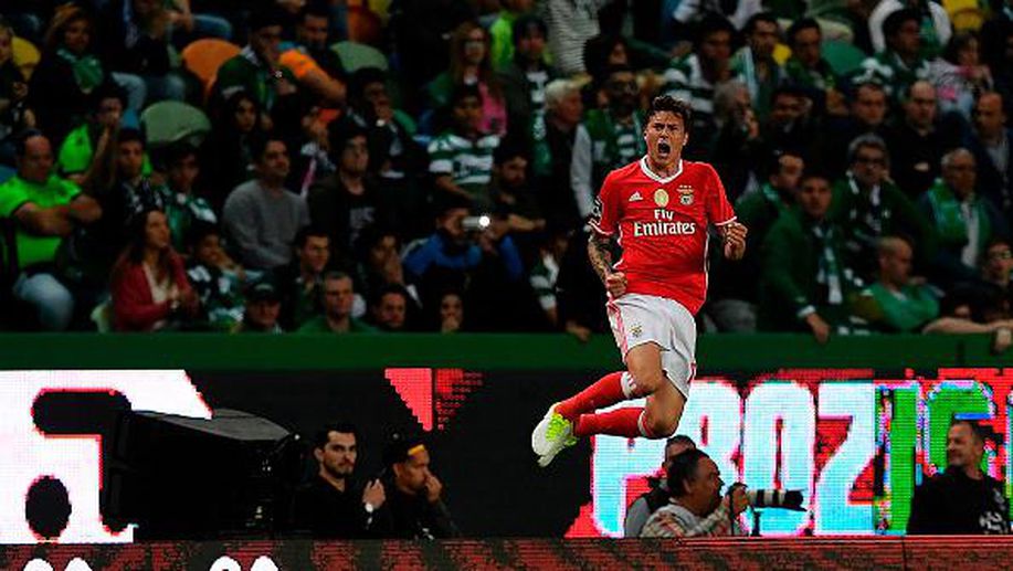 Lindelof: Penerus Ferdinand yang Ternyata Mengidolai Gerrard detik.id/6FUdlx