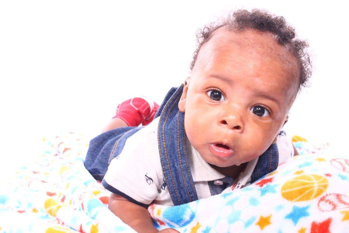 GrifScott's tweet photo. #babymodel #PrinceD3 #supportPrinceD3 # #Godschosen #pampers #huggies #luvs #walmart #motherandsonmodel #JesusistheReason https://t.co/yjStThFHQb