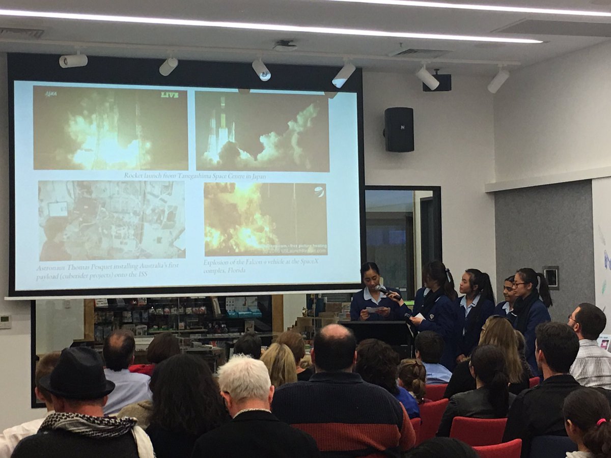 nononoemi's tweet photo. Amazing young people from @CerdonCollege invented moisturiser for astronauts! Presenting at Reverse #teachmeet @maasmuseum #reverseTM https://t.co/AiJ6tYmytG