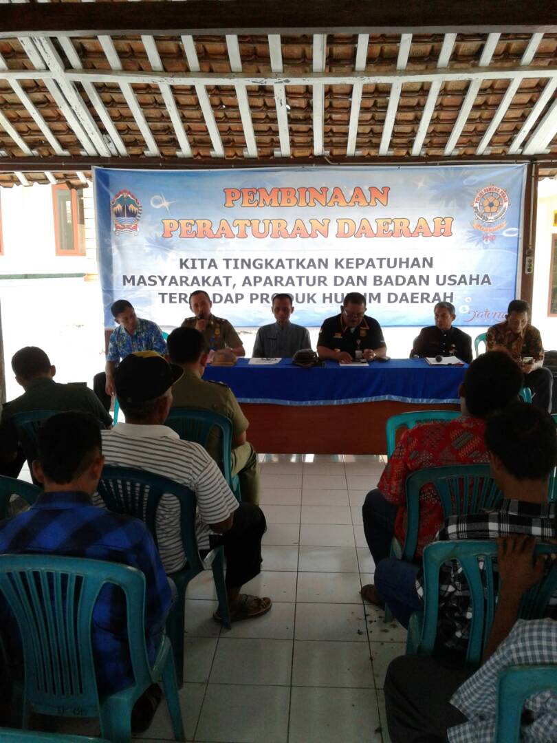 Pembinaan masy. atas Perda ttg garis sempadan bekerja sama dgn <a href="/satpolpp_jateng/">SATPOL PP JATENG</a> di Ds. Sambiroto <a href="/keckunduran/">kecamatankunduran</a> (15/6) <a href="/Sinoeng69/">Sinung N. Rachmadi</a>