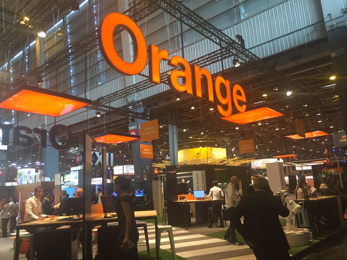 presseorange's tweet photo. @Orange est présent à #Vivatech Venez découvrir les #OrangeStartup sur notre Lab 👋
Le programme du jour sur 
👉https://t.co/Ln68oYvvwZ https://t.co/6fexkMHC24