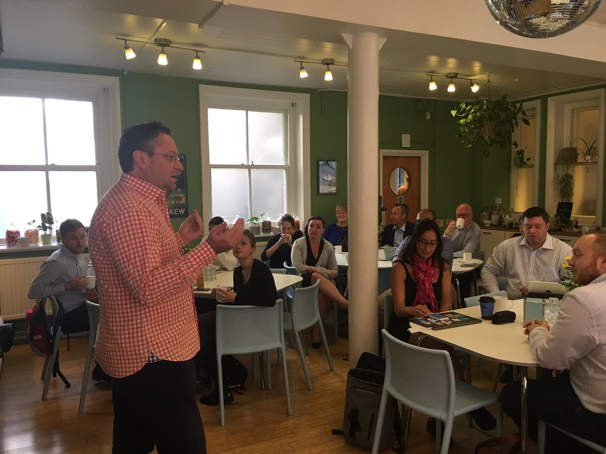 spotlightrep's tweet photo. And we're off! @RFrancisWellyNZ sharing the power of changing lives with #spotlightreporting #TransformSummit17 https://t.co/mjgBucG1LP