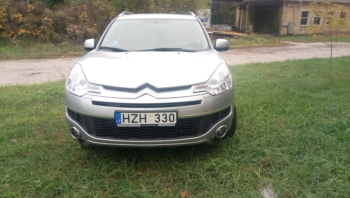 APbusauto tweet picture