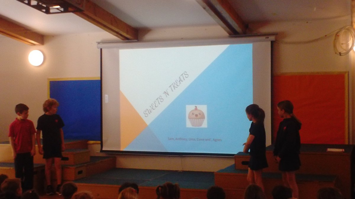 Maple walk became Dragon's Den yesterday when years 5 &amp; 6 pitched their business ideas to the school! #entrepreneurs  #spendmoneytomakemoney