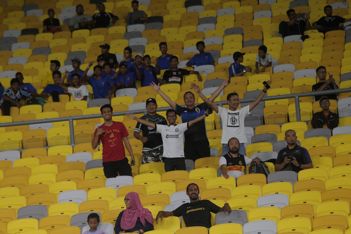 FcPemanis's tweet photo. Penghargaan & terima kasih diucapkan kepada semua penyokong & penonton yang mengenali kami.
#RoadToSNBJ
#SatuDenyutNadi
#TogetherPemanis https://t.co/iz1OI4nJW0