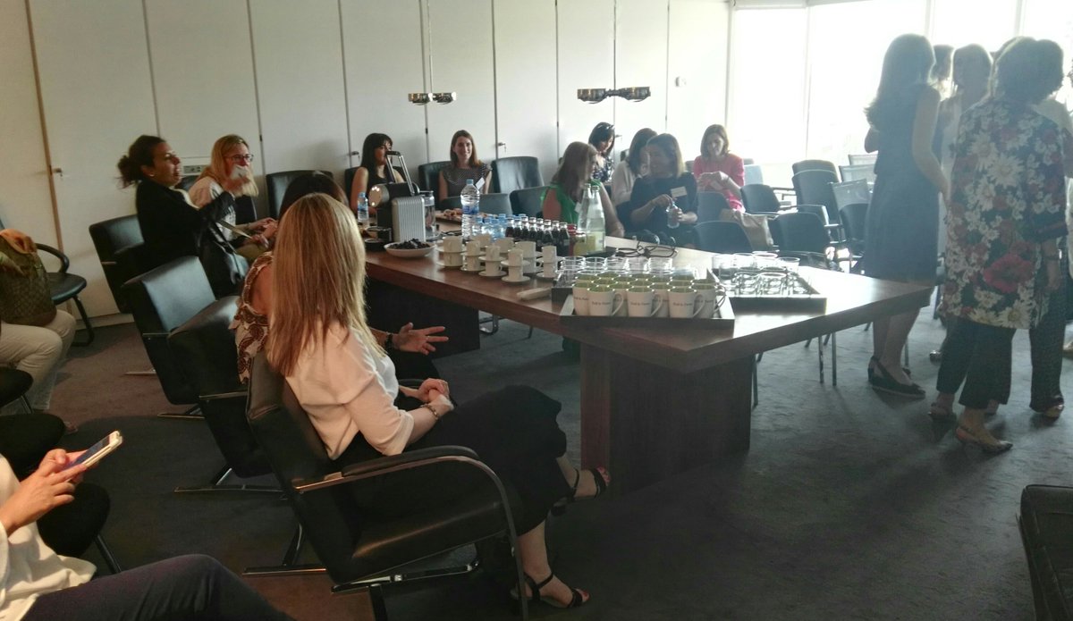 RoedlSpain's tweet photo. Nuestro VIII #ForoDeMujeresDirectivas en Barcelona es un gran éxito. ¡Participantes y conversaciones muy interesantes! https://t.co/Y8Bkg80Om4