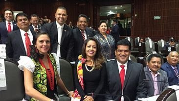 elasenosido's tweet photo. Pa que vergas me etiquetan si son cuentas protegidas. No mamar. Estos son los culpables de que al estado se lo esté llevando la riata. https://t.co/ZaM7AN59YP