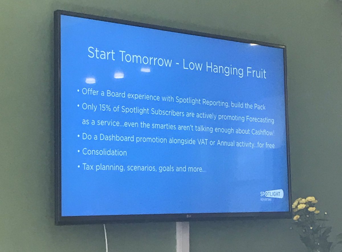 MrsCaraBrooks's tweet photo. Start Tomorrow. #advisory #Accounting #TransformSummit17 https://t.co/tvgn6fbGcX