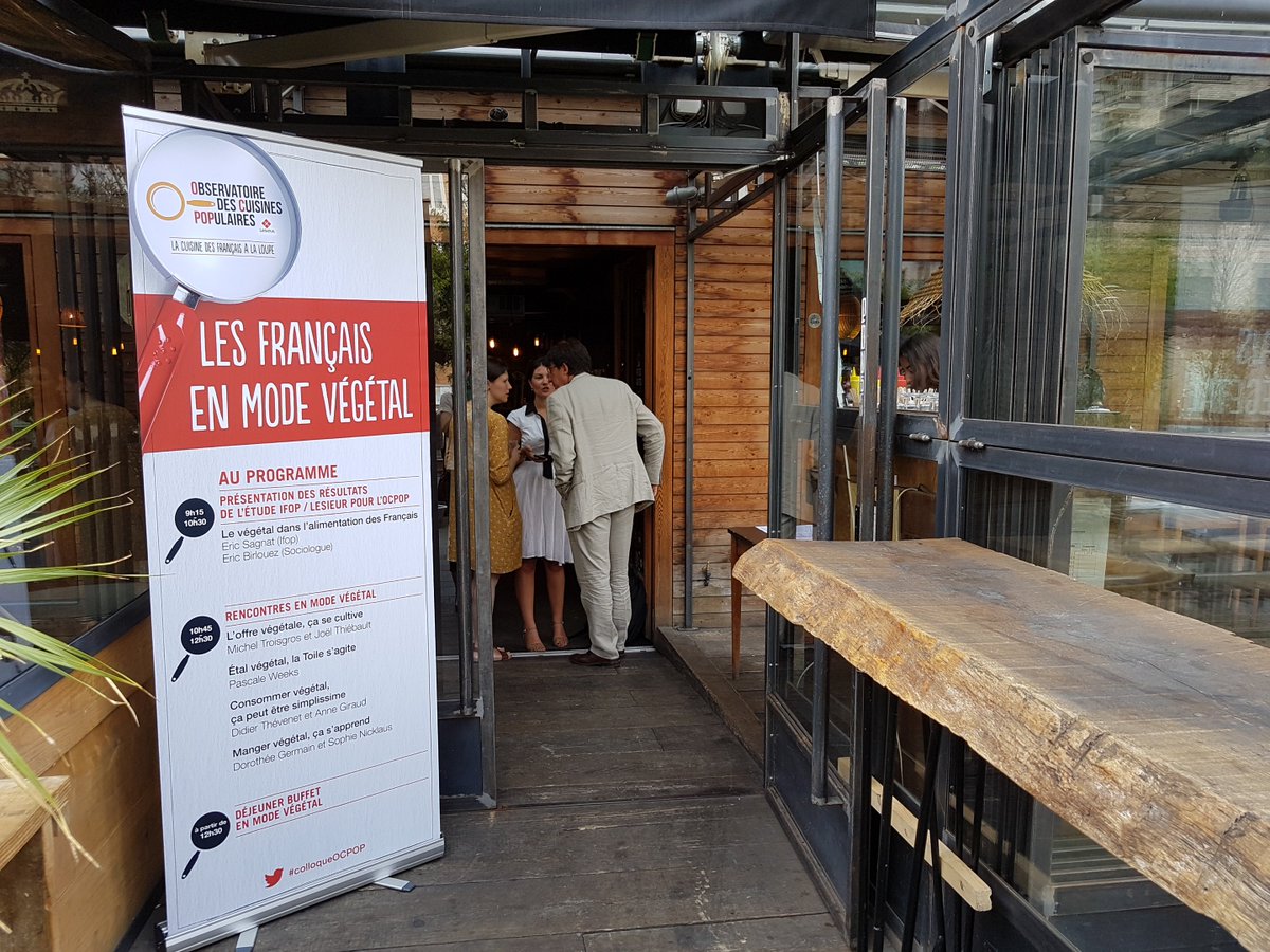 InCapsulebyIfop's tweet photo. #ocpop @IfopConsumer présente les freins à la consommation du végétal : prix, pesticides, difficile conserver. https://t.co/BdTSNWEKtN