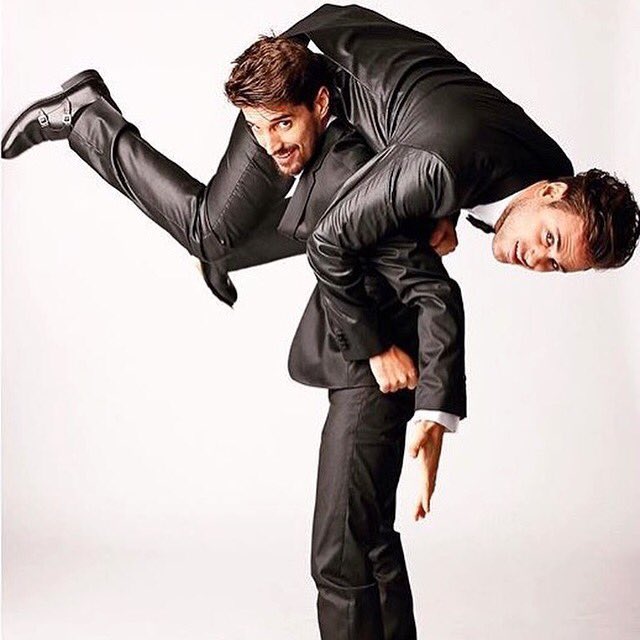 Happy Birthday <a href="/stjepanhauser/">Hauser love 24/7 💙</a>!! Cheers mate😉🍻🎂🎉 #2cellos #birthdayboy