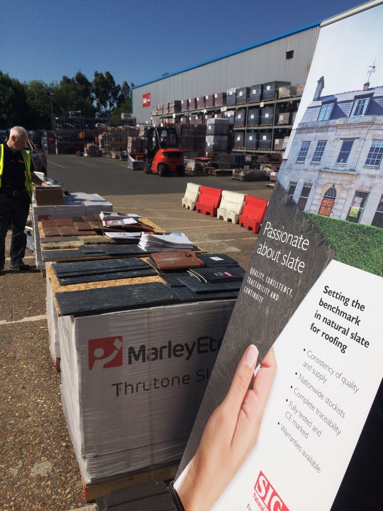 stevemoore14's tweet photo. Demo morning at Sig St Ives, pop down here until 1pm, @SIGAslate @SIGRoofing https://t.co/hmQdpS0ddn