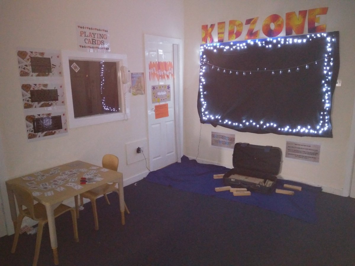 WirralYFC's tweet photo. Just waiting for the children to arrive for another day of prayer activities @SUNWEngland https://t.co/U68cSeyiGH