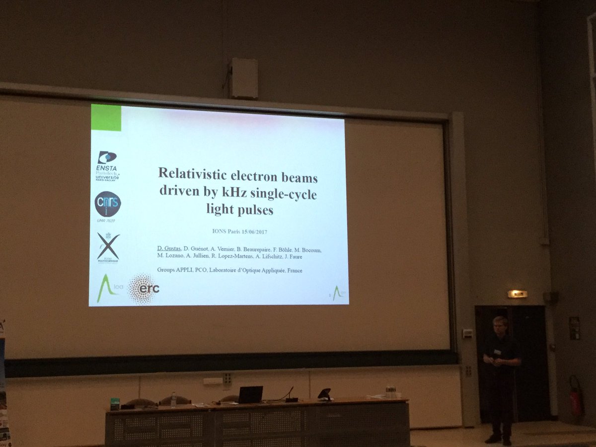 OPSoc_Soton's tweet photo. "Relativistic electron beams driven by kHz single-cycle light pulses" by Dominykas Gustas @IONS_P17 #IONSParis2017 https://t.co/PATqSZmUUt