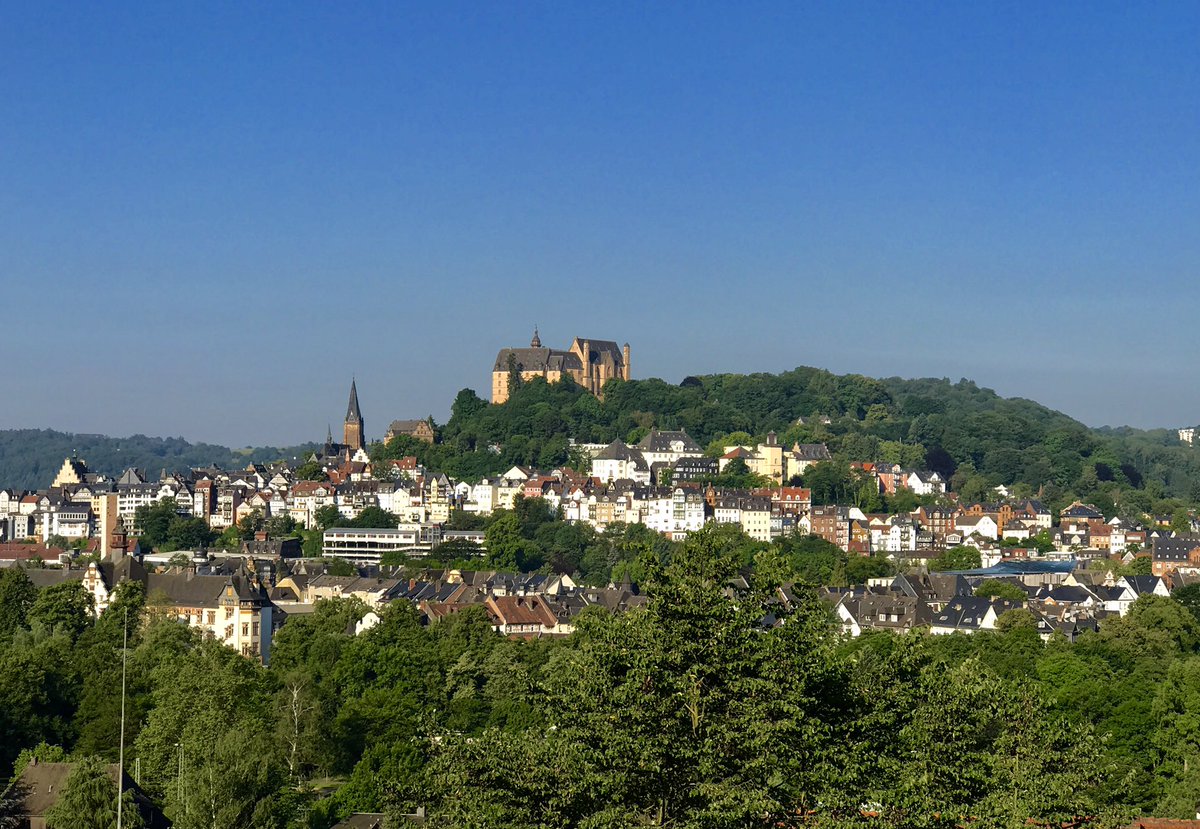 PercyB67's tweet photo. #Marburg 🙋🏻‍♂️ https://t.co/KTy3NN5XUt