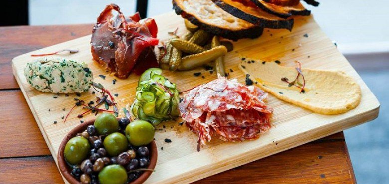 GoodFoodIreland's tweet photo. Tapas is on the Menu, Happy #WorldTapasDay Everyone! #Blog #Tapas https://t.co/Dwo5dSxq8M https://t.co/MBlb3iBjvG