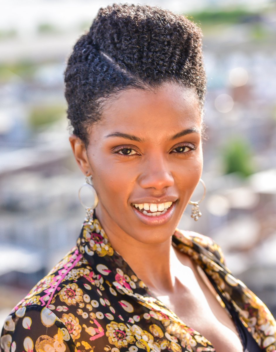 Congrats to Ericka <a href="/lovetobechased/">Chased</a> for completing her Matchmaker Training &amp; Certification, she's helping Baltimore singles find love!