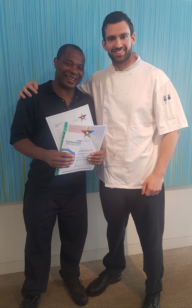 GCafe4ML's tweet photo. Our Compass Be A Star at 4ML, Francisco Domingos. Congratulations Frank for a well deserved award!  @compassgroupuk @RA_Food https://t.co/gEzIV15cKp