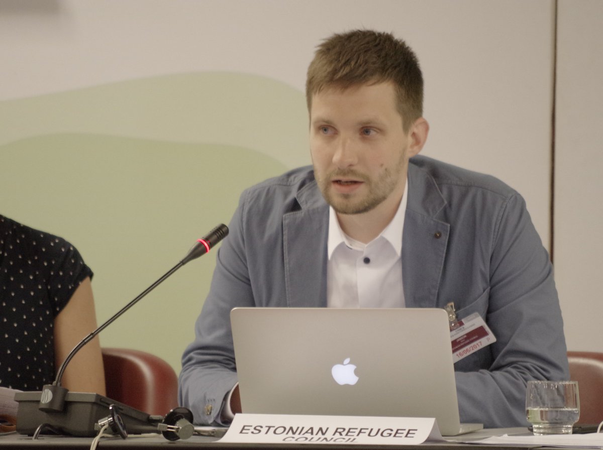 Relocation shouldn't be left to logisticians. Refugees are not boxes to be moved w/in #Europe. They're people with preferences. #UNHCRNGOs