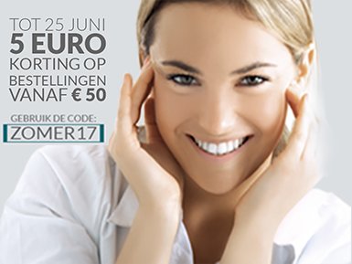 LensExpressNL's tweet photo. Ga je bijna op vakantie? Bestel op tijd je lenzen bij LensExpress en ontvang nu €5 korting! Gebruik onze kortingscode: ZOMER17 https://t.co/VIi3EKQdsJ