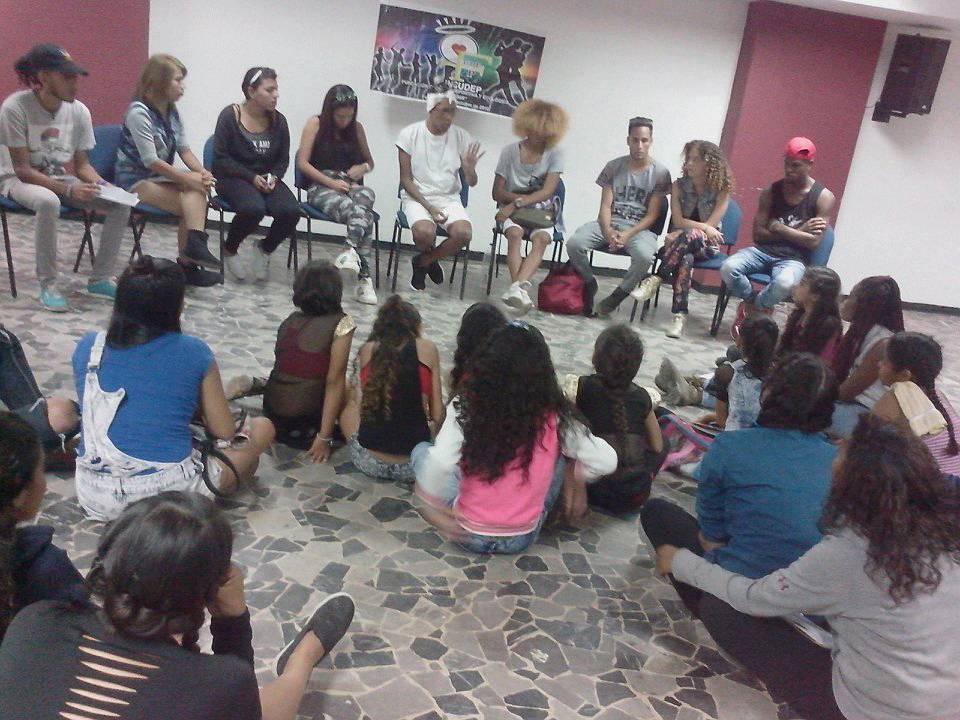 funcudep's tweet photo. #convivencia #dancehall #zulia #union https://t.co/2ou7fip0Ik