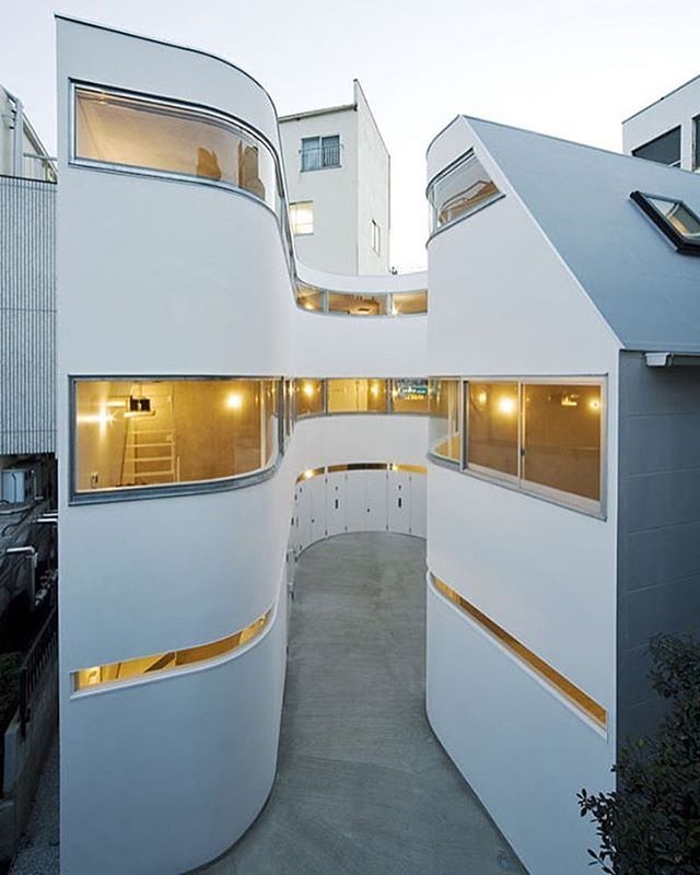 📸 Via @designwanted ️Okurayama Apartments by Kazuyo Sejima | seen on <a href="/hommesdeluxe/">Hommes Deluxe</a>.design