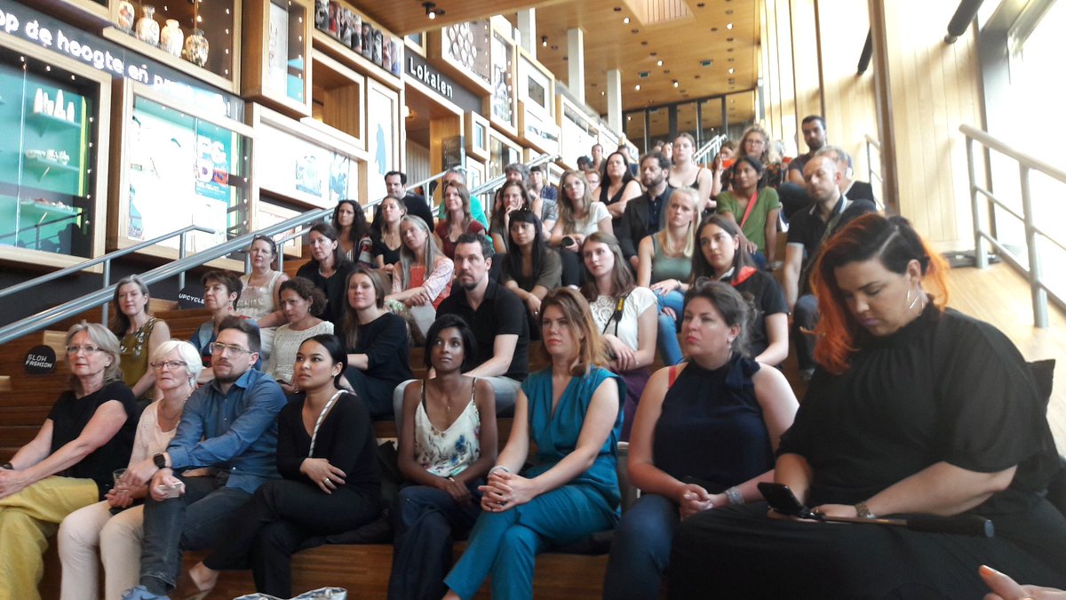 Awearness Fashion tweet media