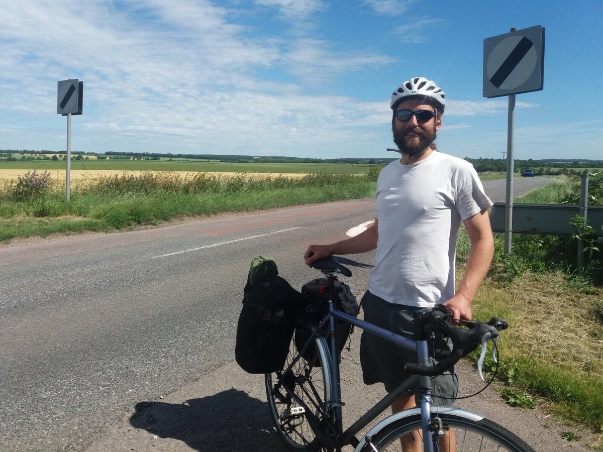 Toms_van's tweet photo. Tom's cycling 135 miles to run the #SouthDownsHalf on Saturday. Good luck Tom! #ukrunchat #vanlife https://t.co/PT5kfAeM8Z