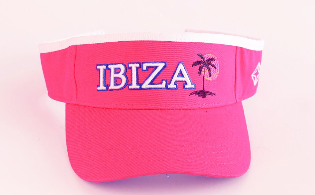 slimlinehats's tweet photo. Ladies sun visors, perfect for a day @OceanBeachIbiza Check them out @slimlinehats https://t.co/jHgJQBchrF #ibiza #partyready #sunvisor https://t.co/ZYgmLzxIvy