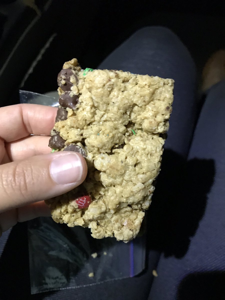 AlyxSacksKCCI's tweet photo. breakfast of champions. because #cheatday. #thanksgirl @ShelbyBrink #hookeditup 🙌🏼😋 https://t.co/IGLrpNhyKo