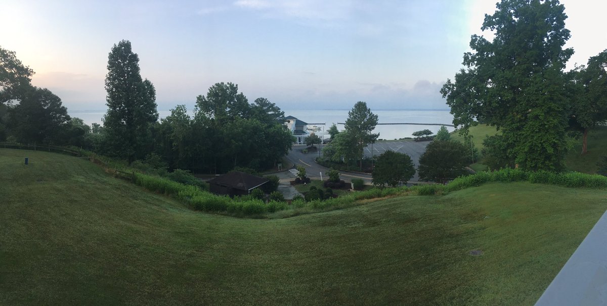 kim_ragan's tweet photo. Beautiful morning to start off the #VSIA general meeting @KingsmillResort today. @johnseastern https://t.co/VW8eOg1Amn