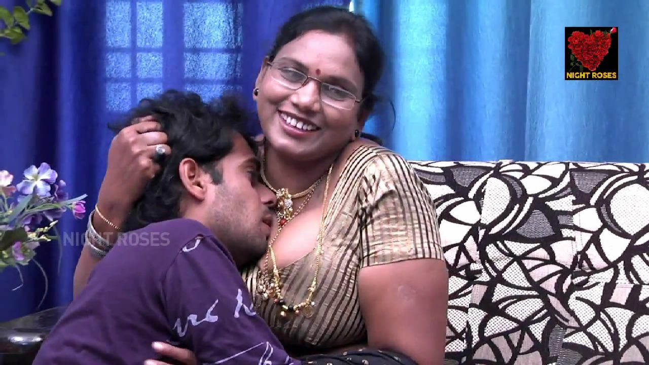 Aayan Choudhary on X: Does Anybody know her name ? If yes, comment  plz...!! #Aunty t.corXF6zJpmvk  X