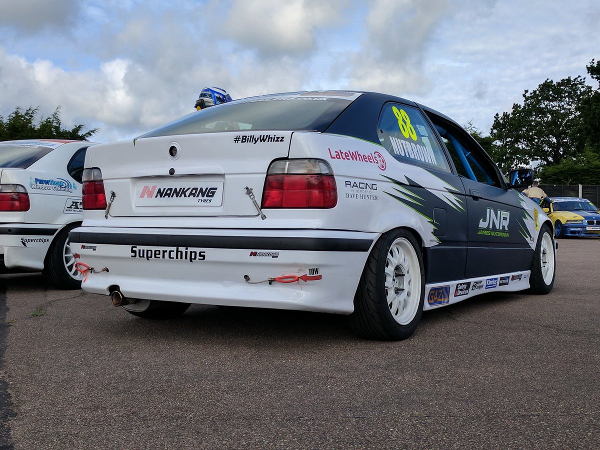 latewheels's tweet photo. Great performance from @latewheels sponsored James Nutbrown Racing BMW race car last weekend at Snetterton. 2 races - 4th &amp; 5th place #bmw https://t.co/gEttonDGdf