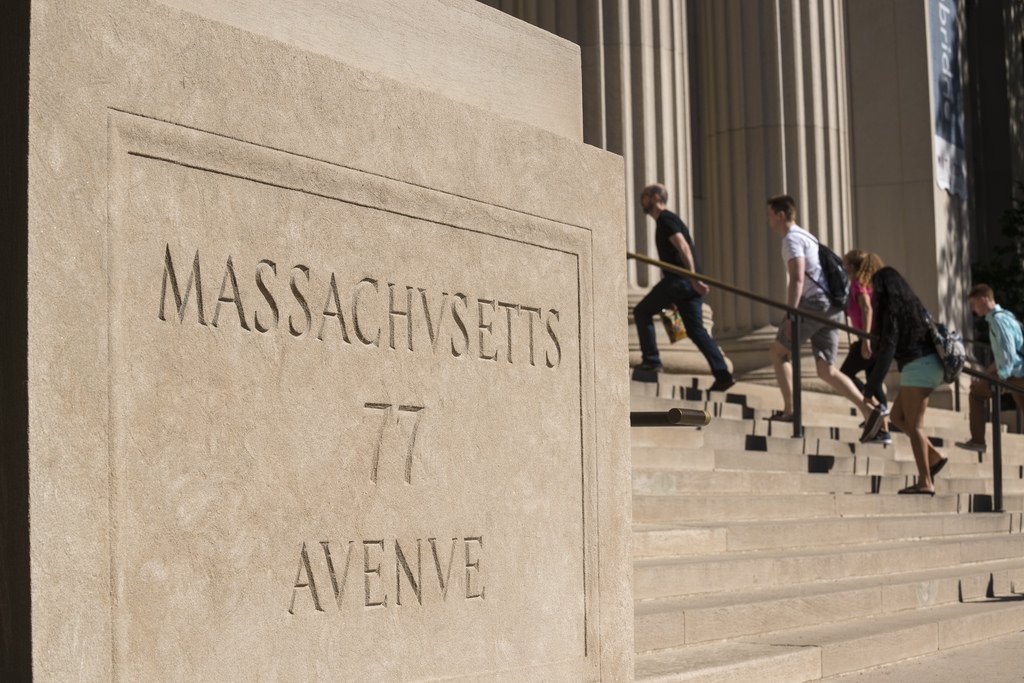 MIT_alumni's tweet photo. Why @worlduniranking says @MIT is "light years ahead of the competition" https://t.co/bWS9O9fXS1 #QSWR https://t.co/FkHr2fPHWh