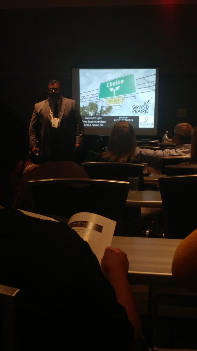 MathManCalc's tweet photo. Area Superintendent Gabriel Trujillo presents a session on School Choice at TASSP @grandprairieisd https://t.co/3aNGtHC0SW
